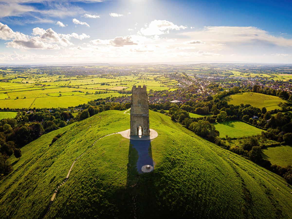 ? NEW Hiking Glastonbury: The Land of Myths, Magic & Holy Grail Legend