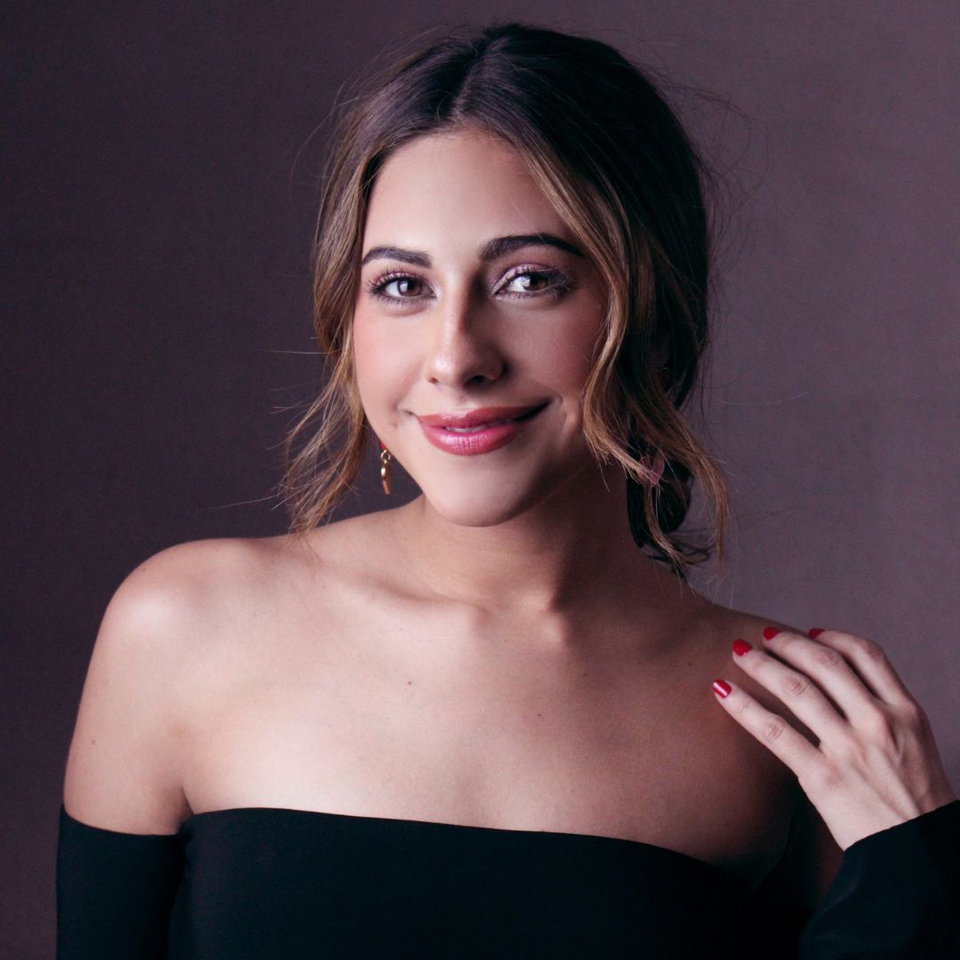 Poly Diaz at Improv Comedy Club - Houston