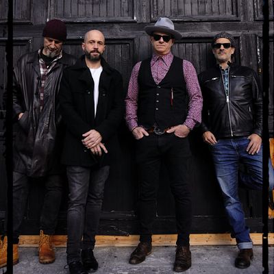 AMANN & THE WAYWARD SONS