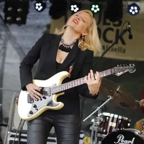 Vanesa Harbek (ARG) | \u201eThe Queen Of Latin Blues\u201c +++ IM VORVERKAUF! +++