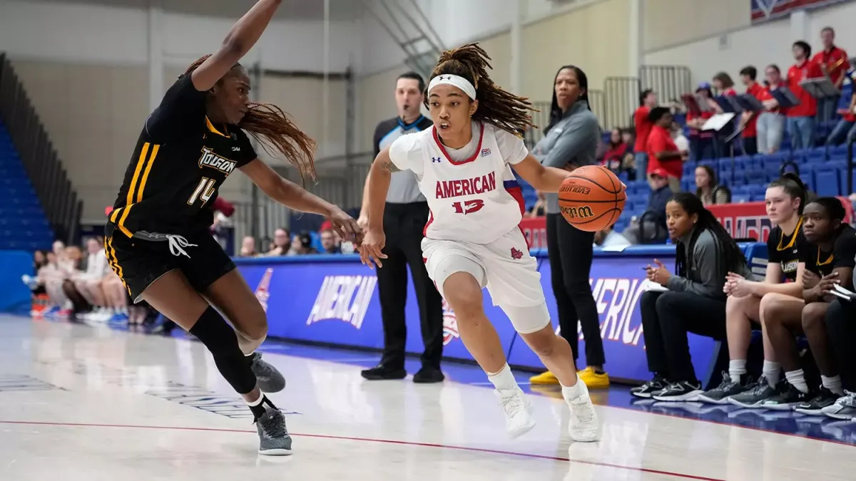 Parking American University Eagles at Loyola Maryland Greyhounds Mens Basketball