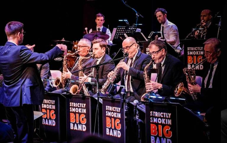 Strictly Smokin' Big Band feat. Emma Rawicz