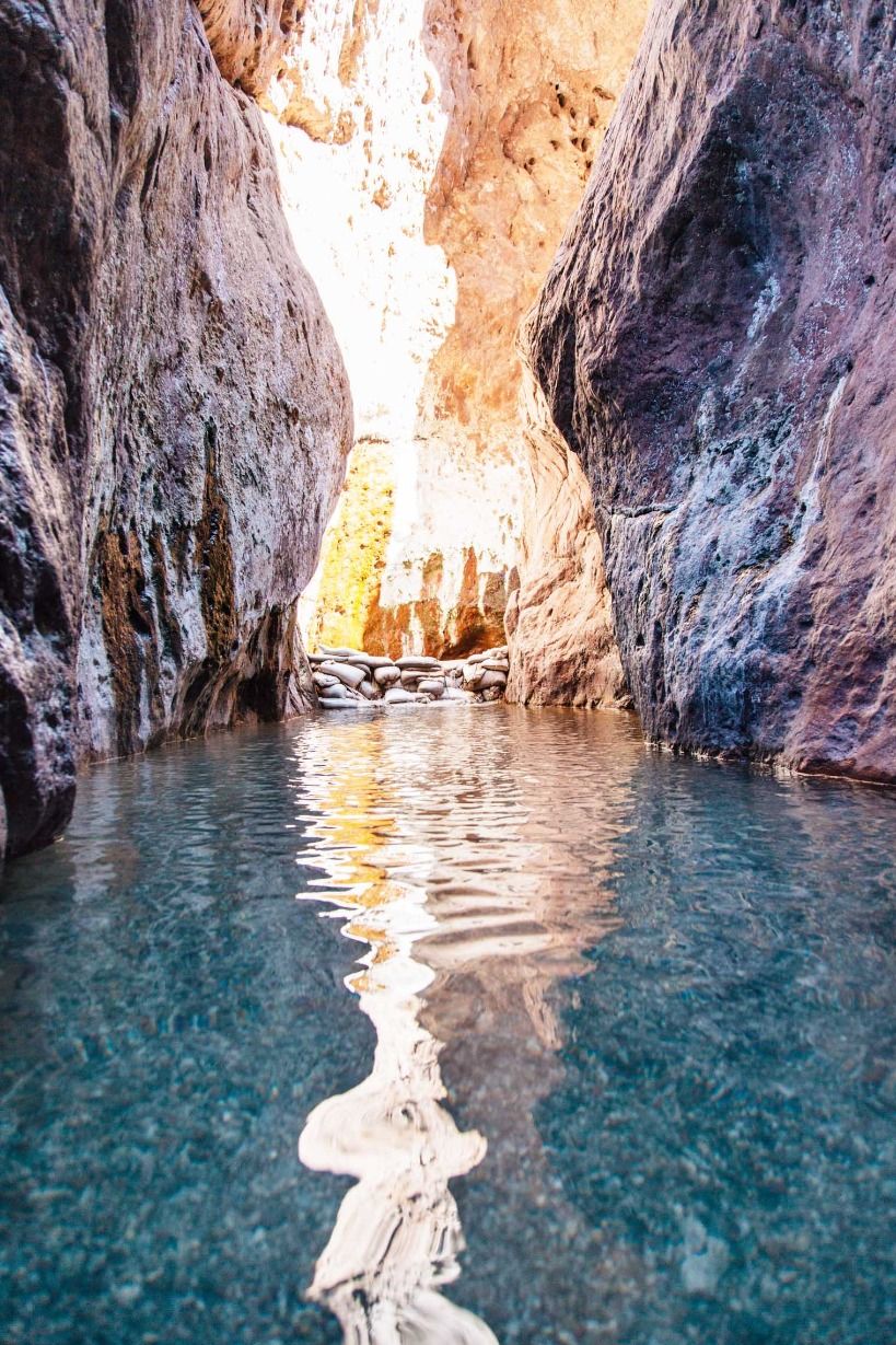 HIKE TO THE HOT SPRINGS!