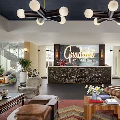 Graduate by Hilton Dallas