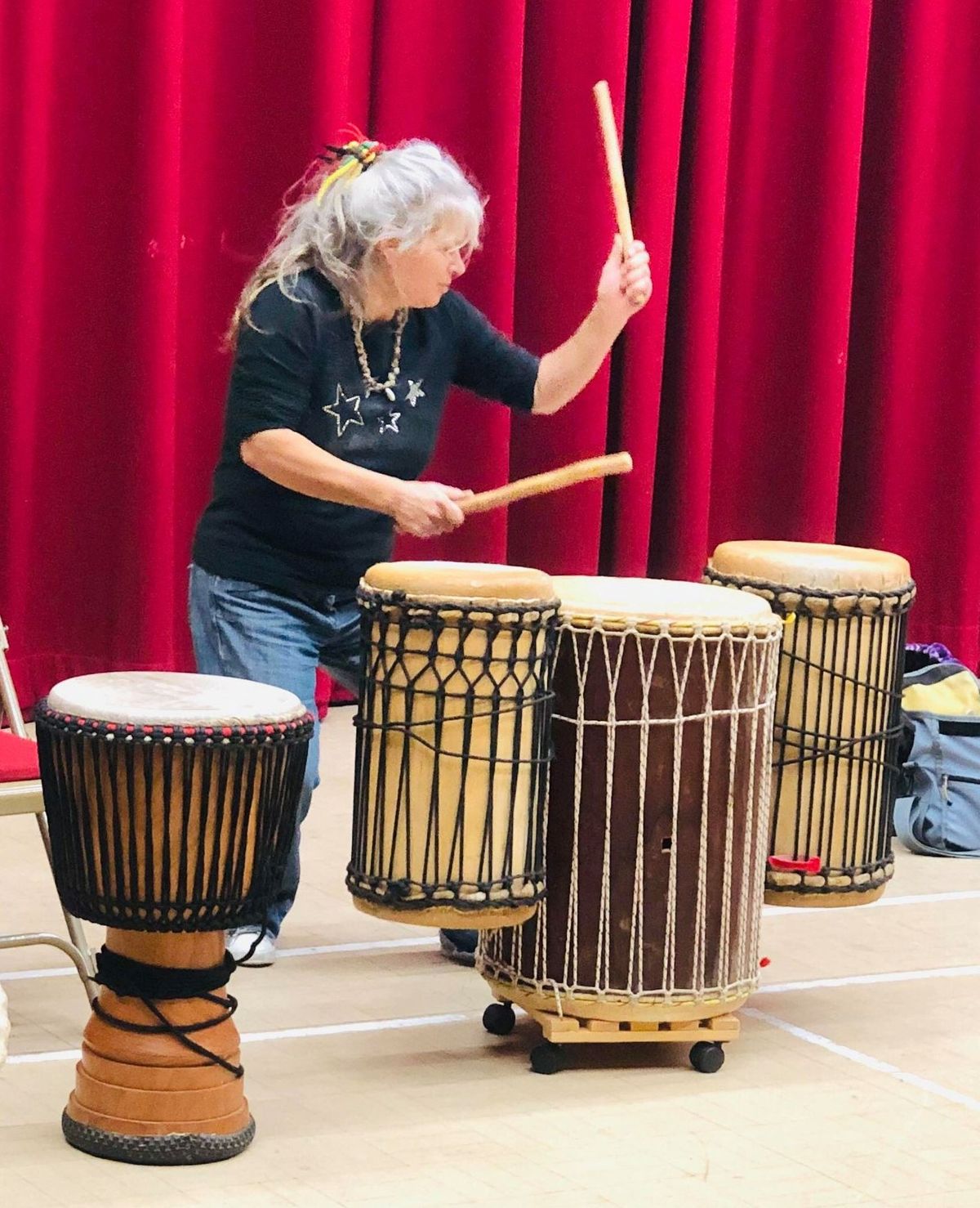 Djembe\/Doundoun Drumming