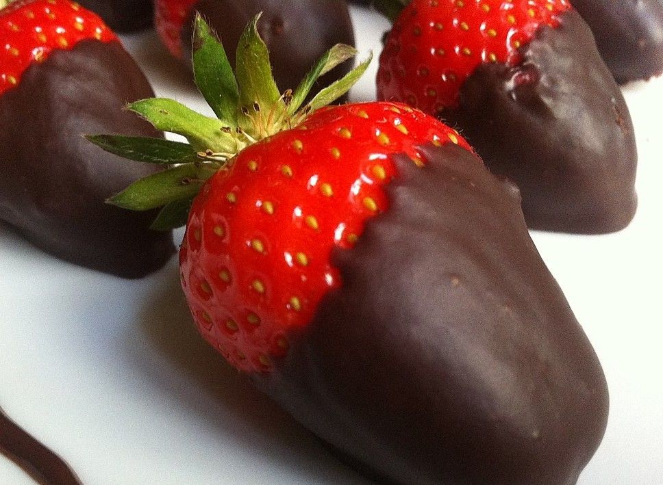 Chocolate Dipped Strawberry Session