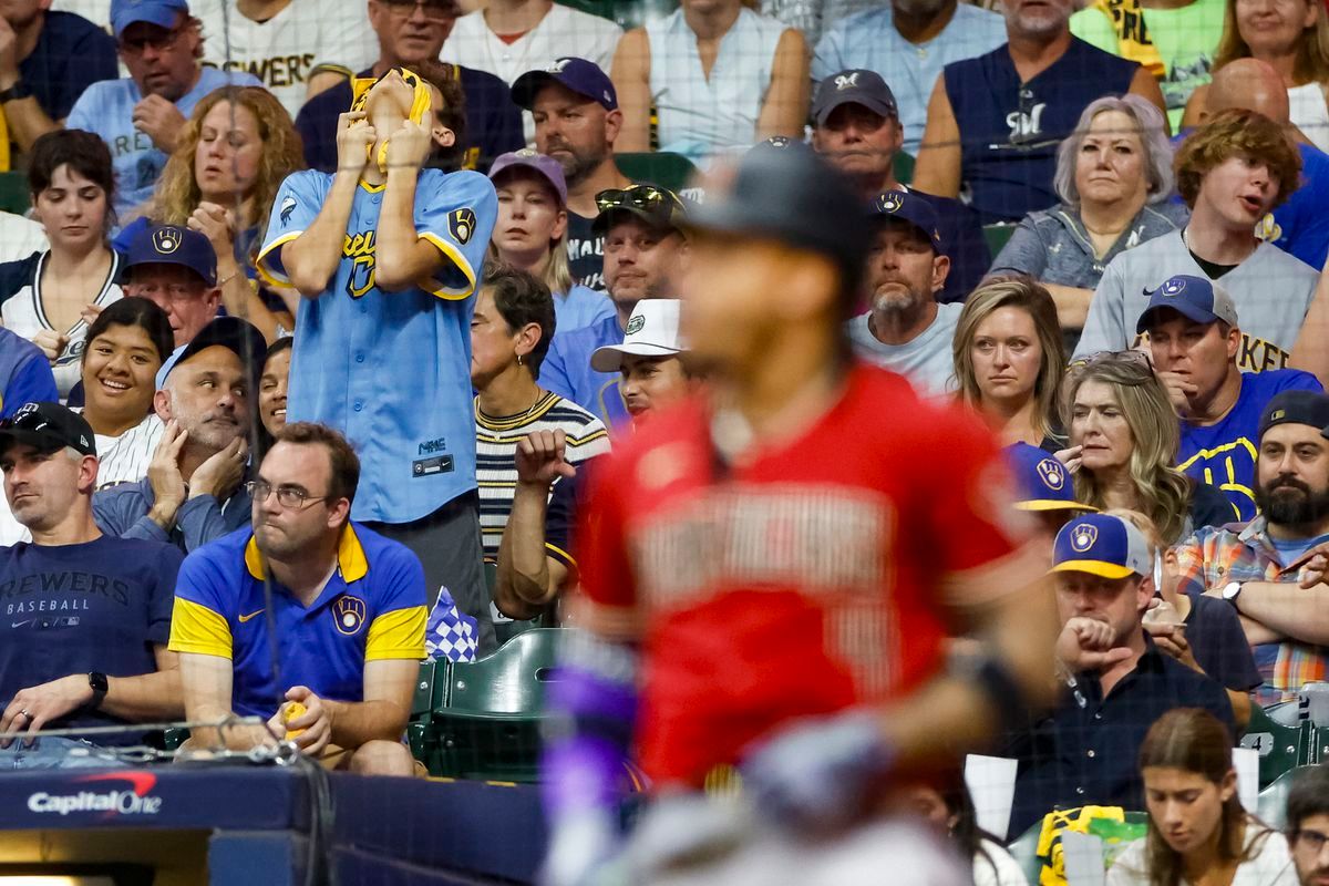 Milwaukee Brewers at Arizona Diamondbacks at Chase Field