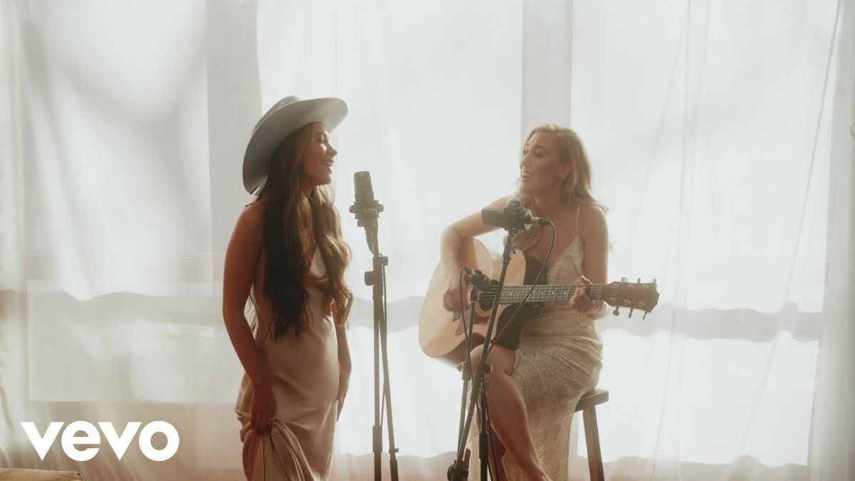 Maddie and Tae at Ryman Auditorium