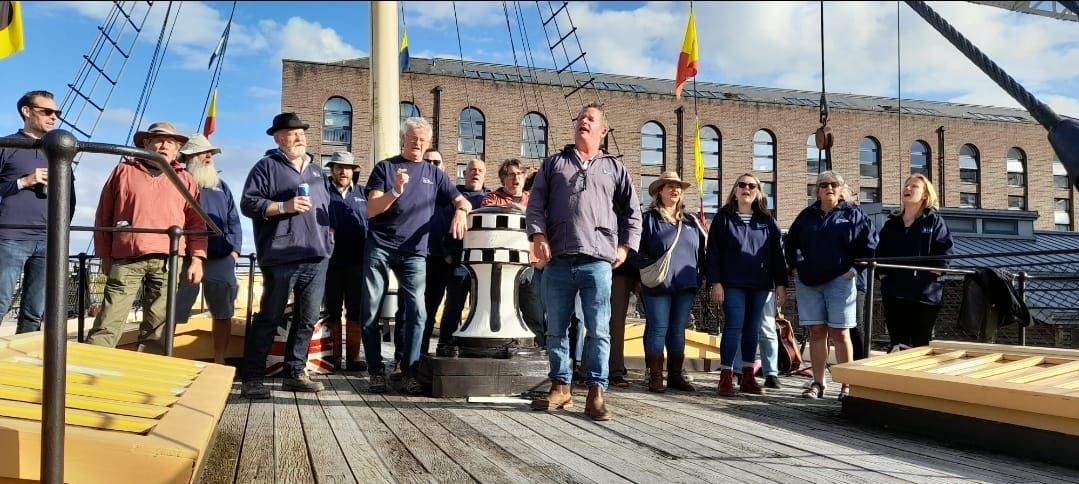 Lynmouth Shanty Crew & The Derryairs A Night of Shanties