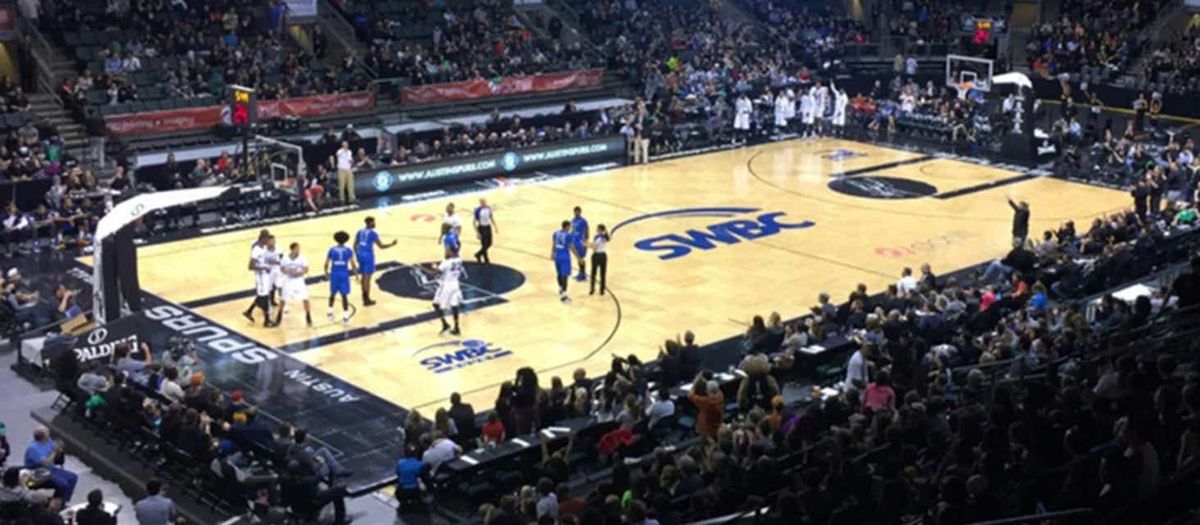 Parking Austin Spurs at Iowa Wolves