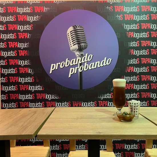 Una cerveza de barril, o un refresco, o una copa de vino + karaoke en Malasa\u00f1a