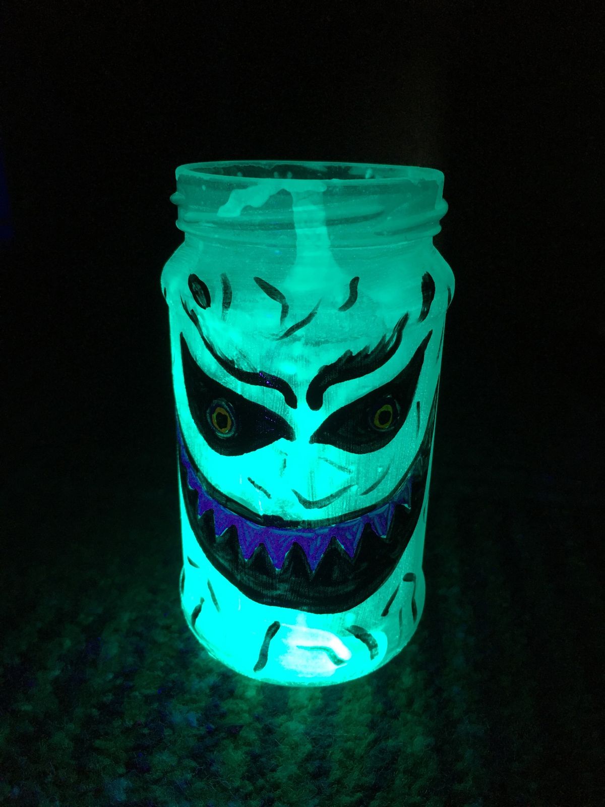 Halloween glow in the dark lantern painting