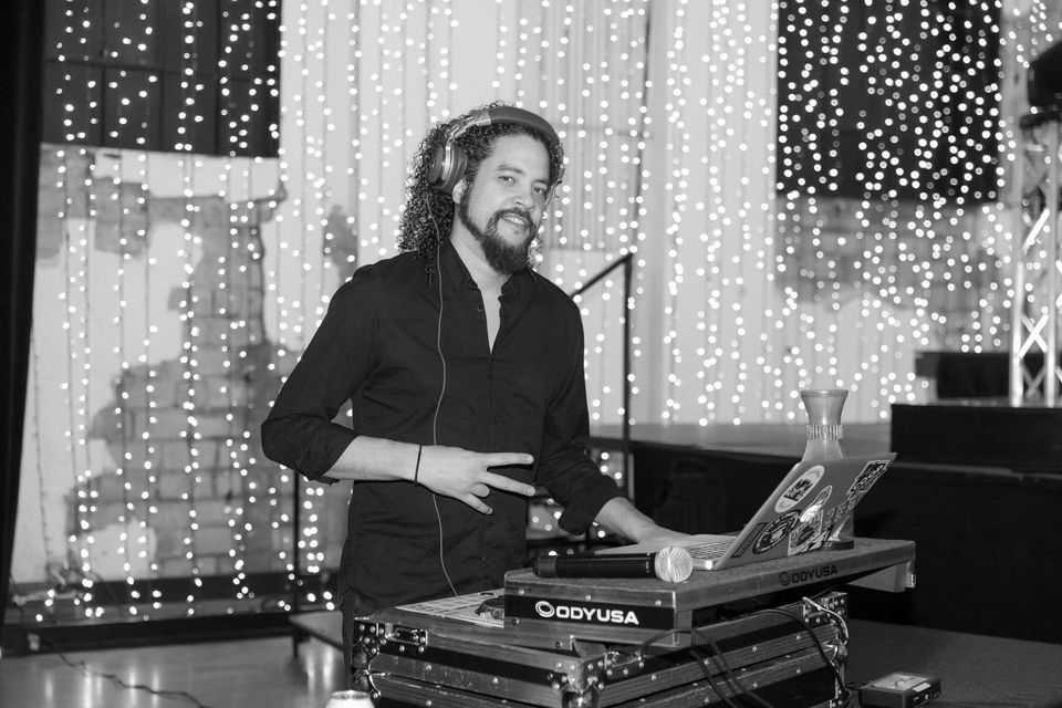 DJ J20 at Remington Park