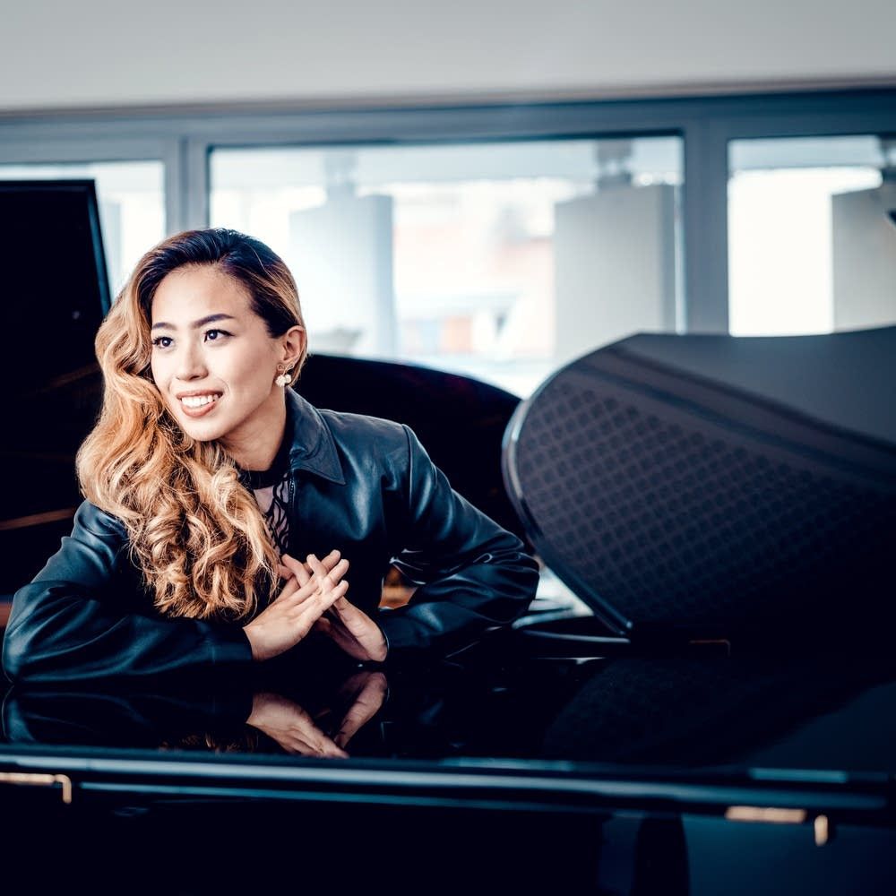 Minnesota Orchestra: Sarah Hicks - Disney In Concert: The Sound of Magic