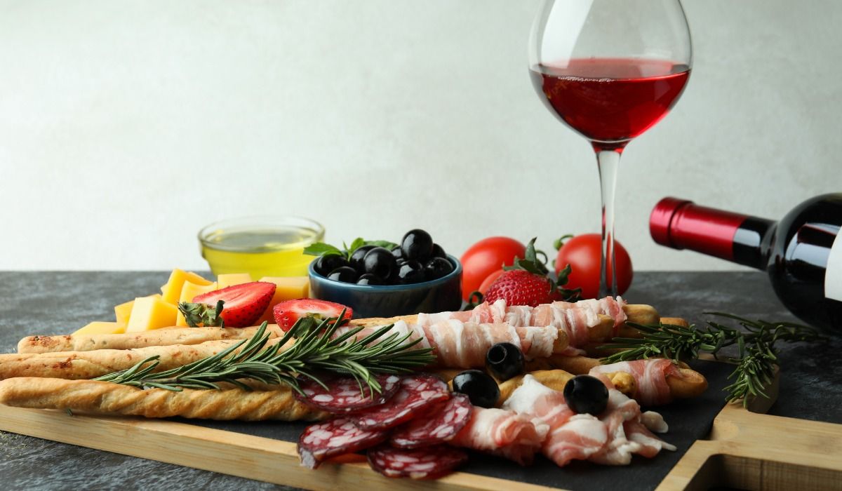 Wine Tasting & Charcuterie (St. Pete)