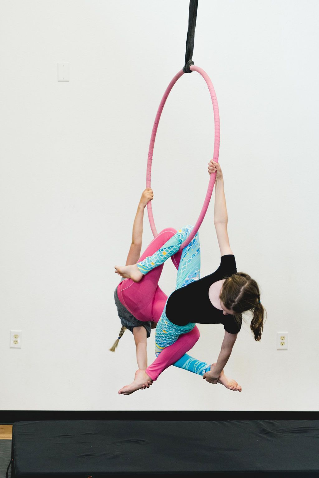 Learn to Fly! Aerial Bars Introduction Class