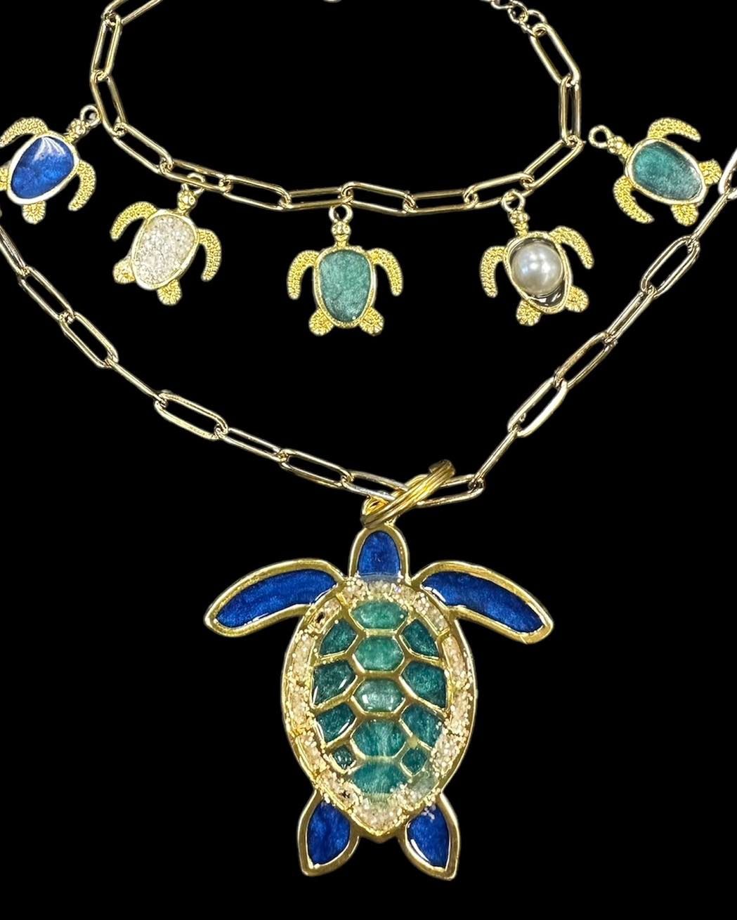 Sea Turtle Ocean Resin Pour Necklace and Charm Bracelet Workshop