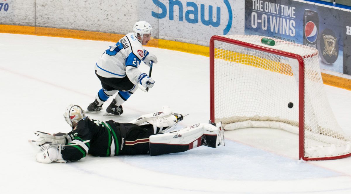 West Kelowna Warriors at Penticton Vees