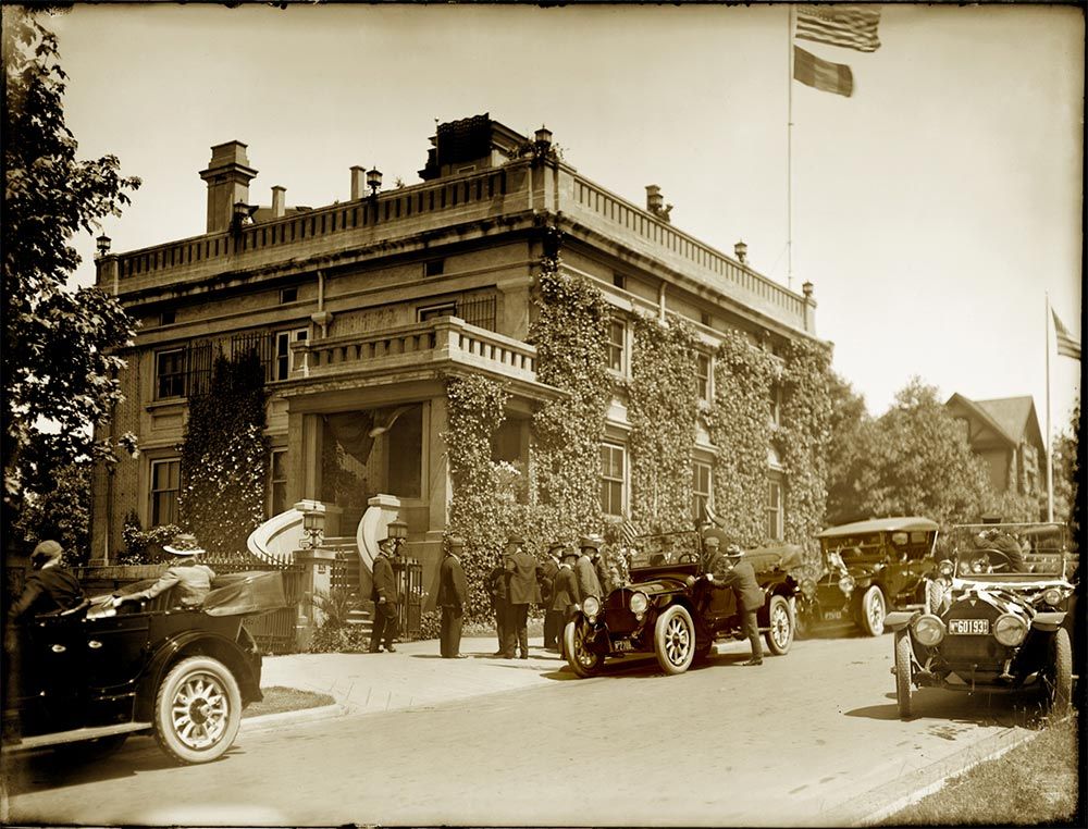 Harvard Belmont: The Rich Life on Capitol Hill | Walking Tour