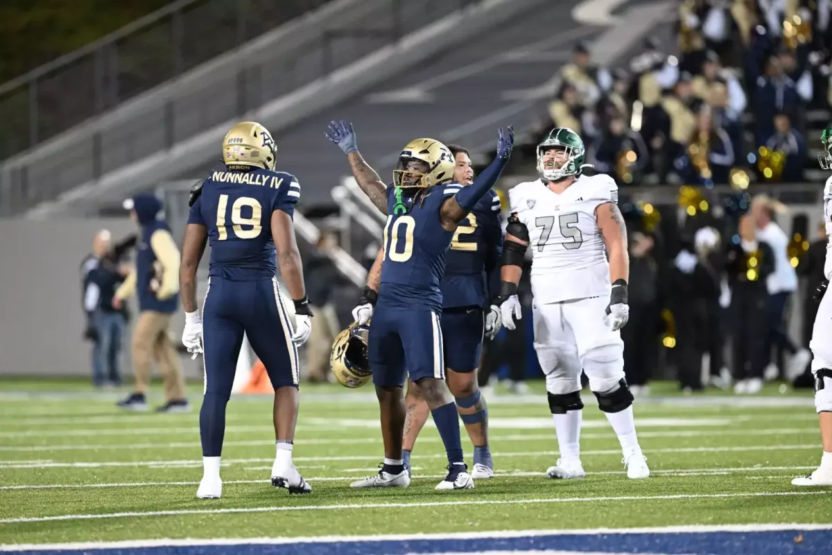 Akron Zips at Michigan Wolverines Baseball