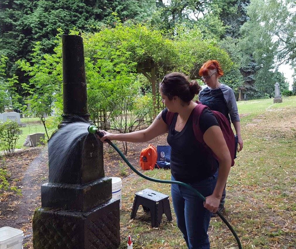 Headstone Cleaning Workshop: Free!