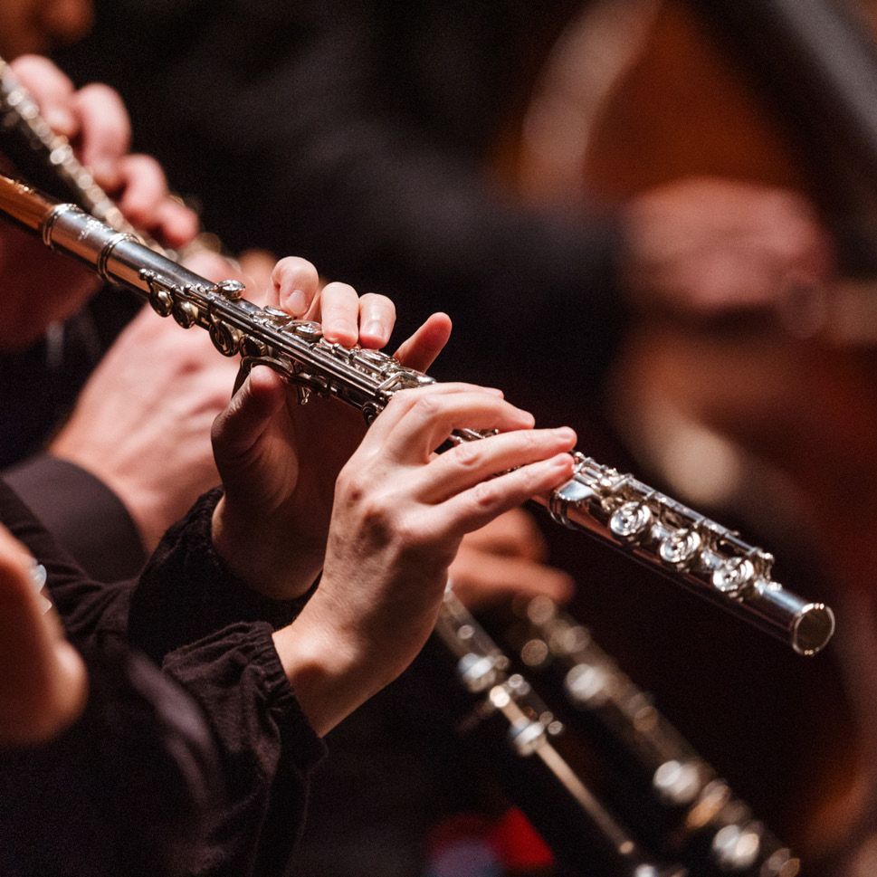 St Louis Symphony - Dolly Partons Threads at Powell Symphony Hall