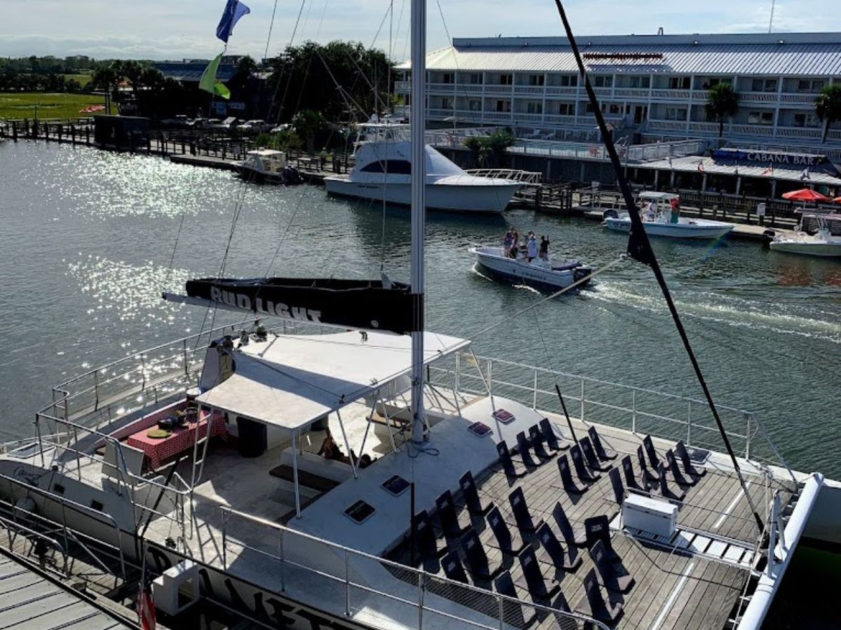 SUNDAY FUNDAY Charleston Harbor Catamaran Sail! Bar and Bathrooms Onboard