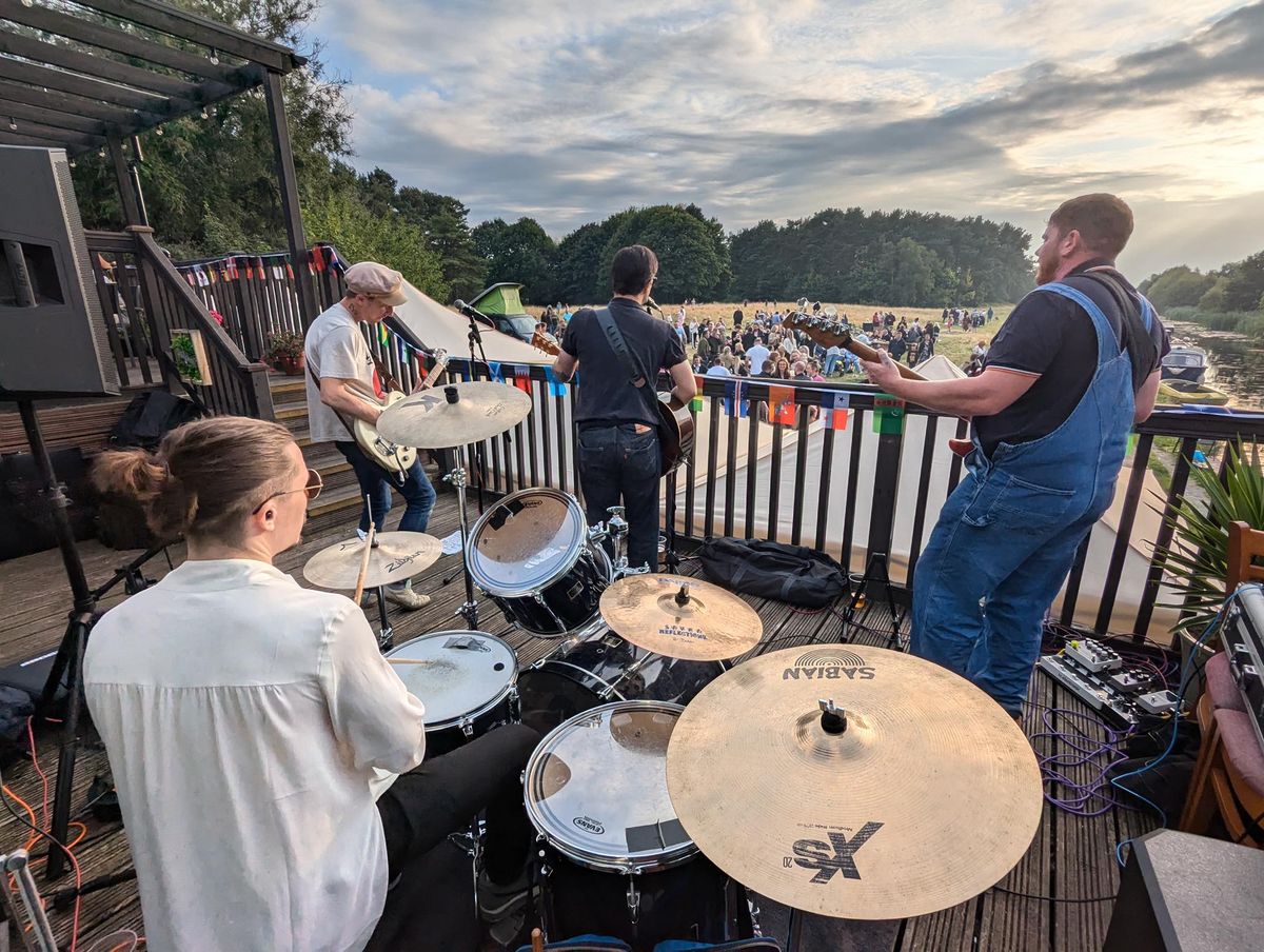 The Midnight Jukes @ The White Horse, Shrewsbury