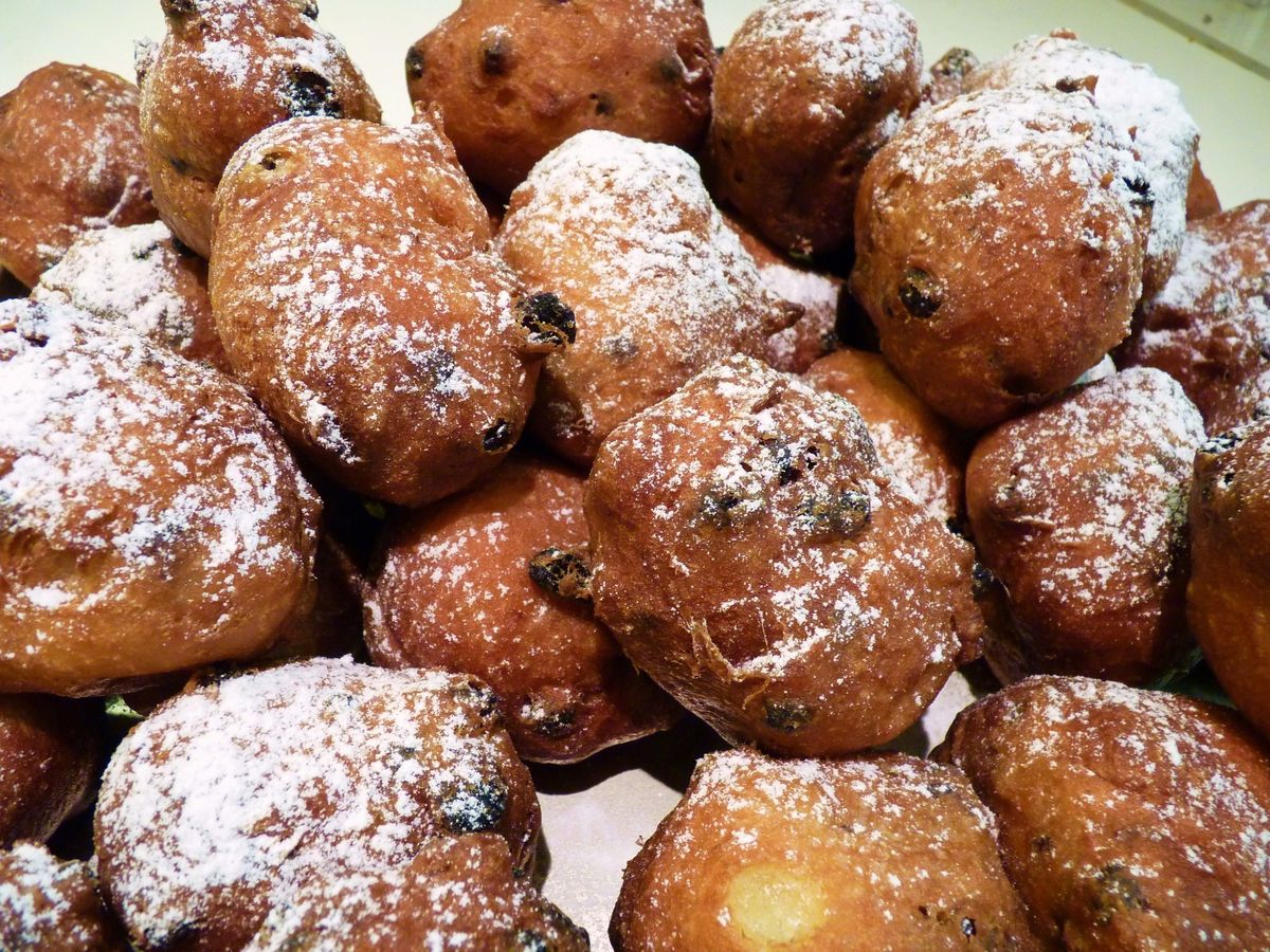 Oliebollen verkoop! Let op: wel vooraf bestellen!