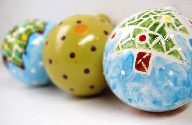 Ceramic Bauble Painting Workshop