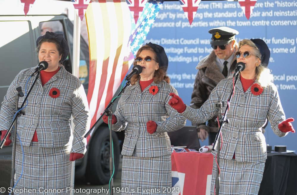 Farmers' and Craft Market - Remembrance