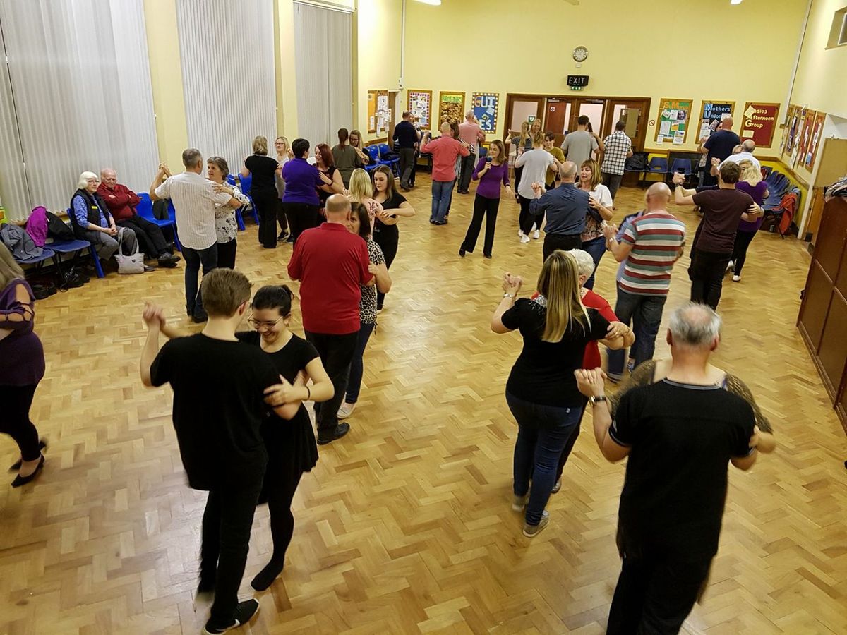 ABSOLUTE BEGINNERS BALLROOM & LATIN CLASSES