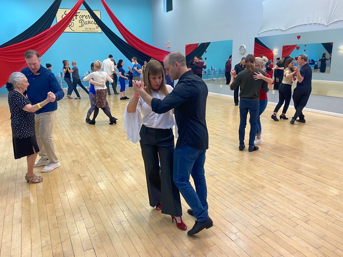 Argentine Tango "Practilonga" Open Dance Floor to practice Tango @Forever Dancing Ballroom