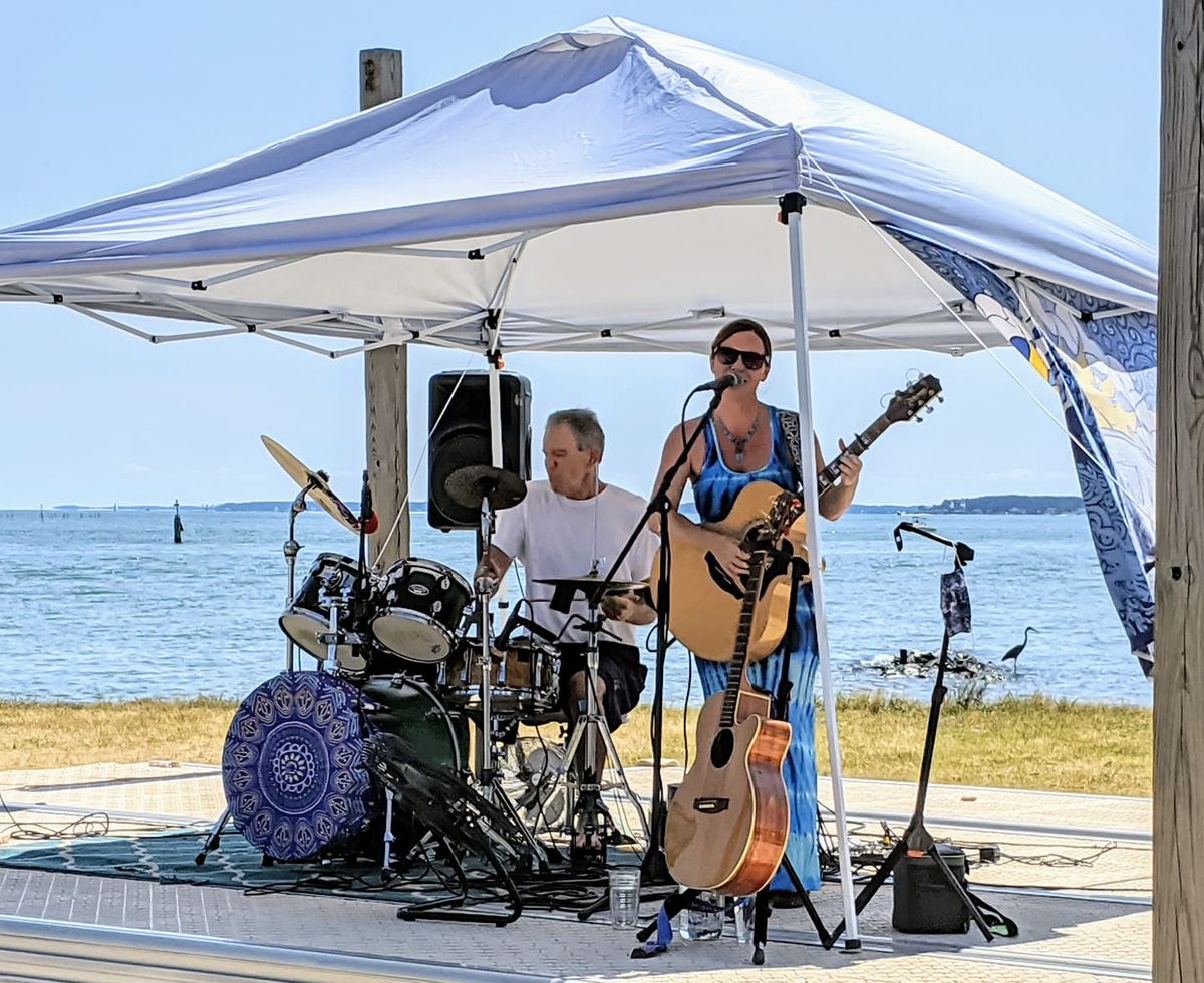 Mercy Creek at Raleigh Court Branch Library - Cafe' Nights Music Series - Roanoke, VA