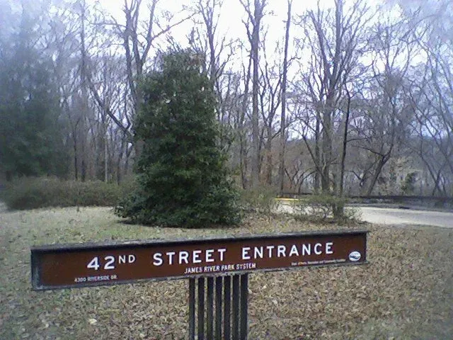 Nov 2, 10 AM - 42nd Street Park Entrance to the Carillon Hike