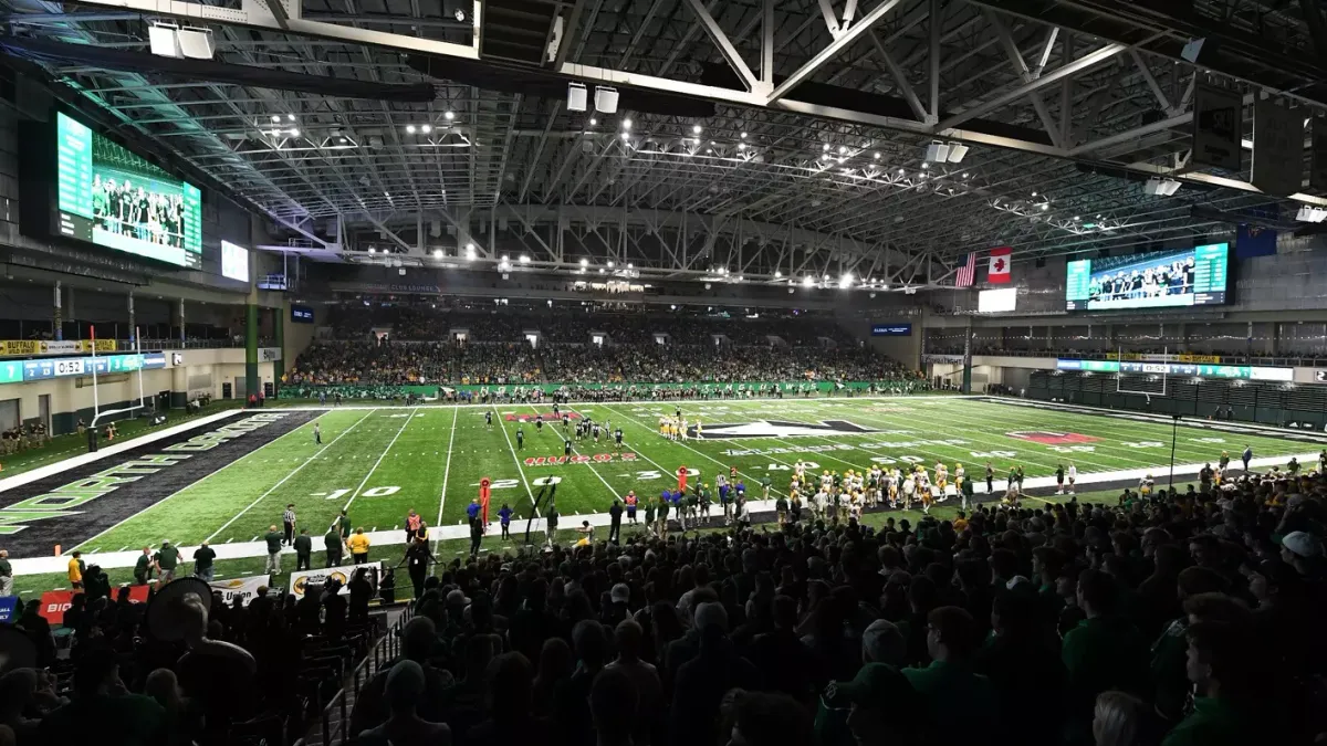 Parking North Dakota Fighting Hawks at Southern Illinois Salukis Football
