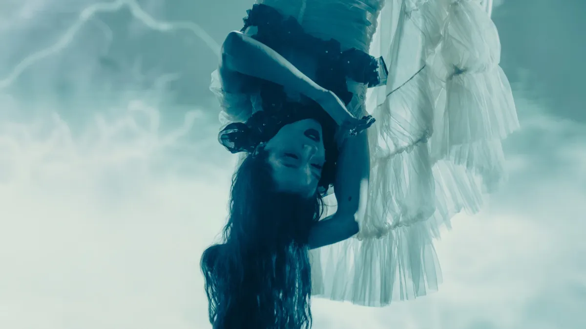 Poppy, Ocean Grove, Fox Lake in Hlavn\u00ed m\u011bsto Praha