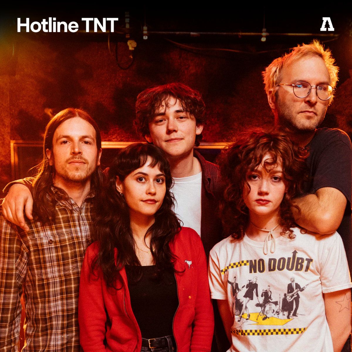 Hotline TNT