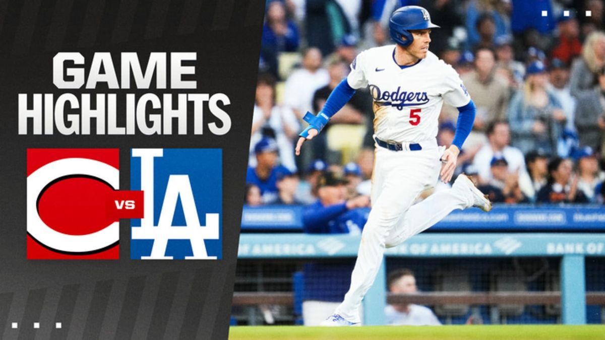 Parking Cincinnati Reds at Los Angeles Dodgers