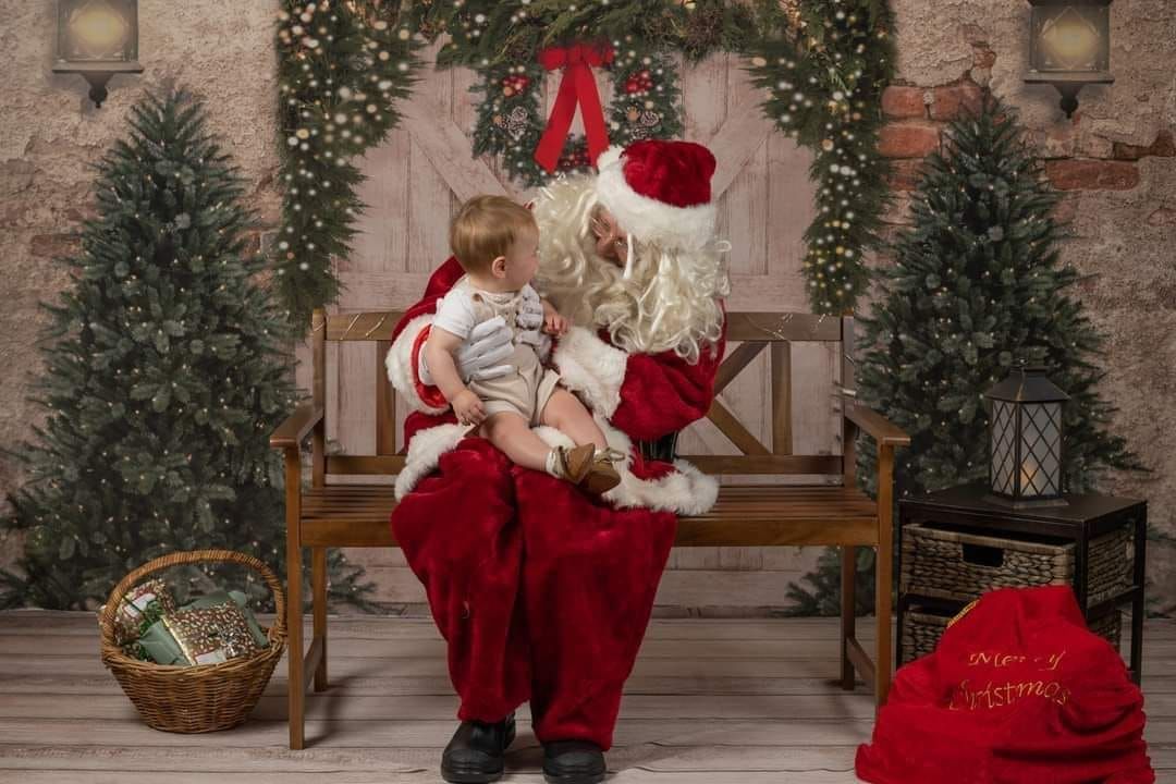 $20 Santa Photos Cranbourne 