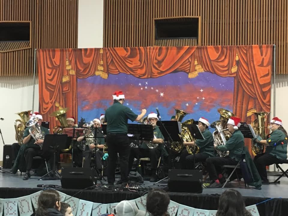 Soromundi Returns to Holiday Market, Eugene Saturday Market's Holiday