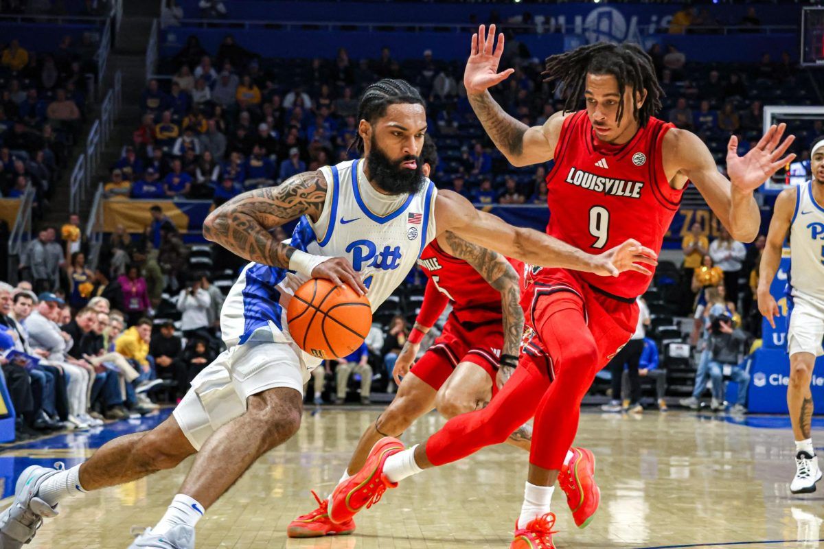 SMU Mustangs at Louisville Cardinals Womens Volleyball at L&N Federal Credit Union Arena