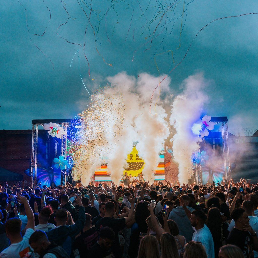 Lovejuice - Halloween Festival - Luna Springs