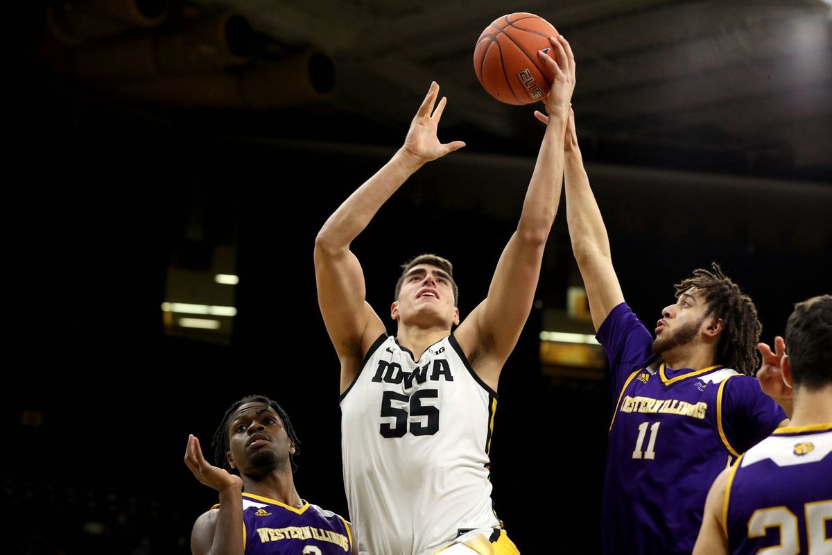 Iowa Hawkeyes vs. Western Illinois Leathernecks