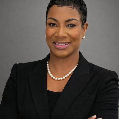 aQuena Williams, Curator