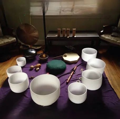 Healing sound bath with Laura Stepp