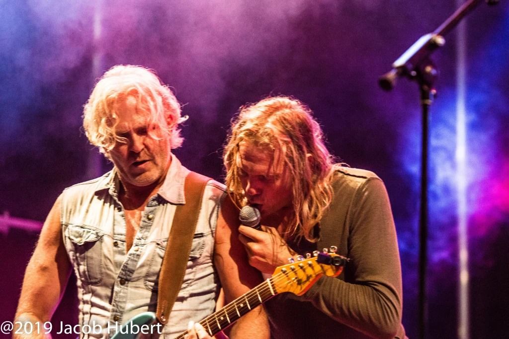 Taverne Live: Ralph de Jongh met Almar F. , Jay Tee en Leon van Etten