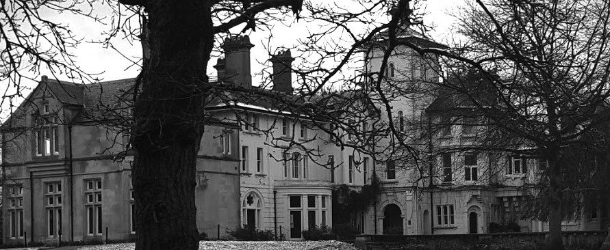 Avenue House Ghost Hunt with Haunting Nights Finchley London