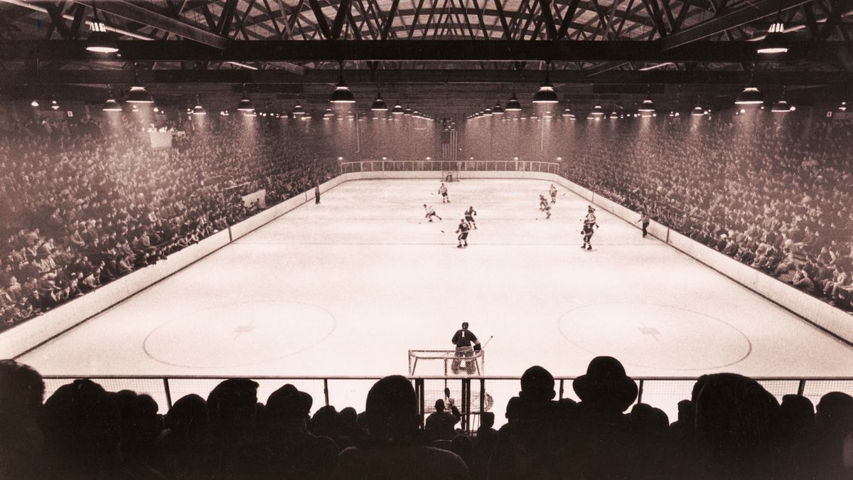 Parking Cornell Big Red at Harvard Crimson Mens Hockey