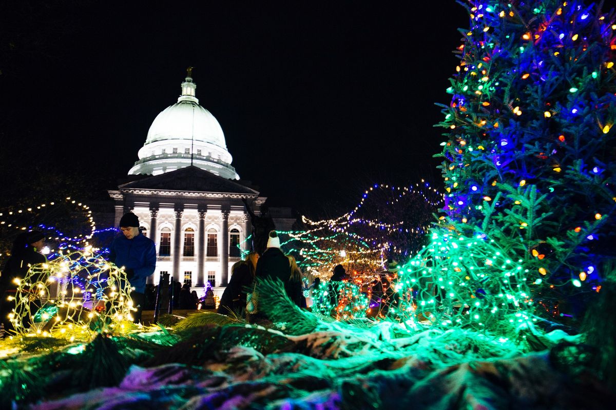 Downtown Madison Holiday Tree Lighting